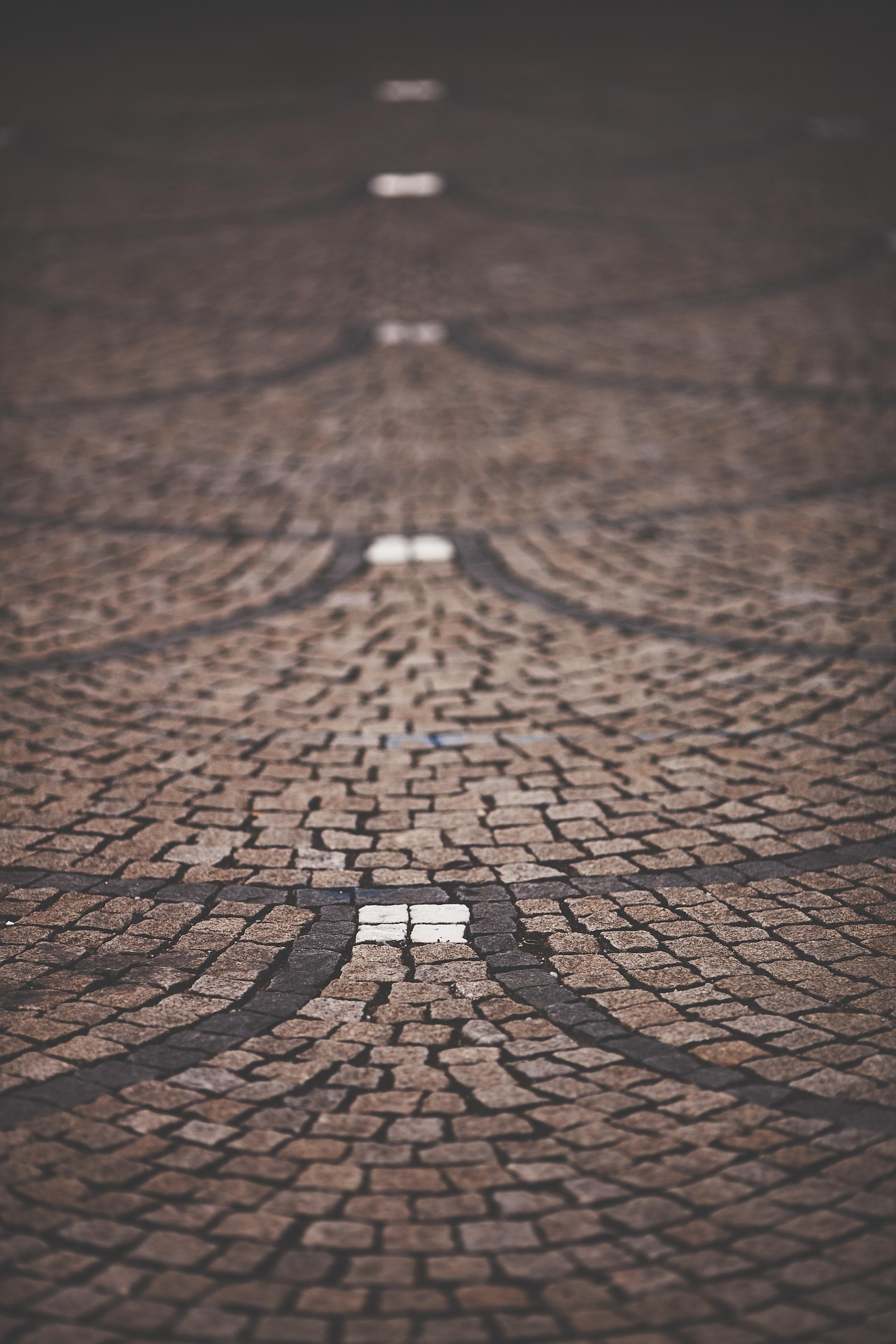 andreas160578-cobblestone-4384867_1920