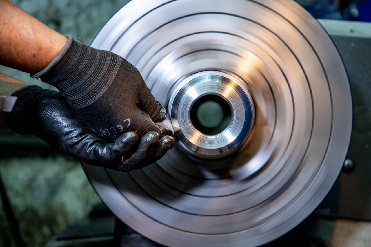 pexels-alex-dominguez-26651677-7018173