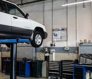 pexels-artempodrez-8986130