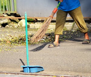 pexels-donnyyularso-11252095