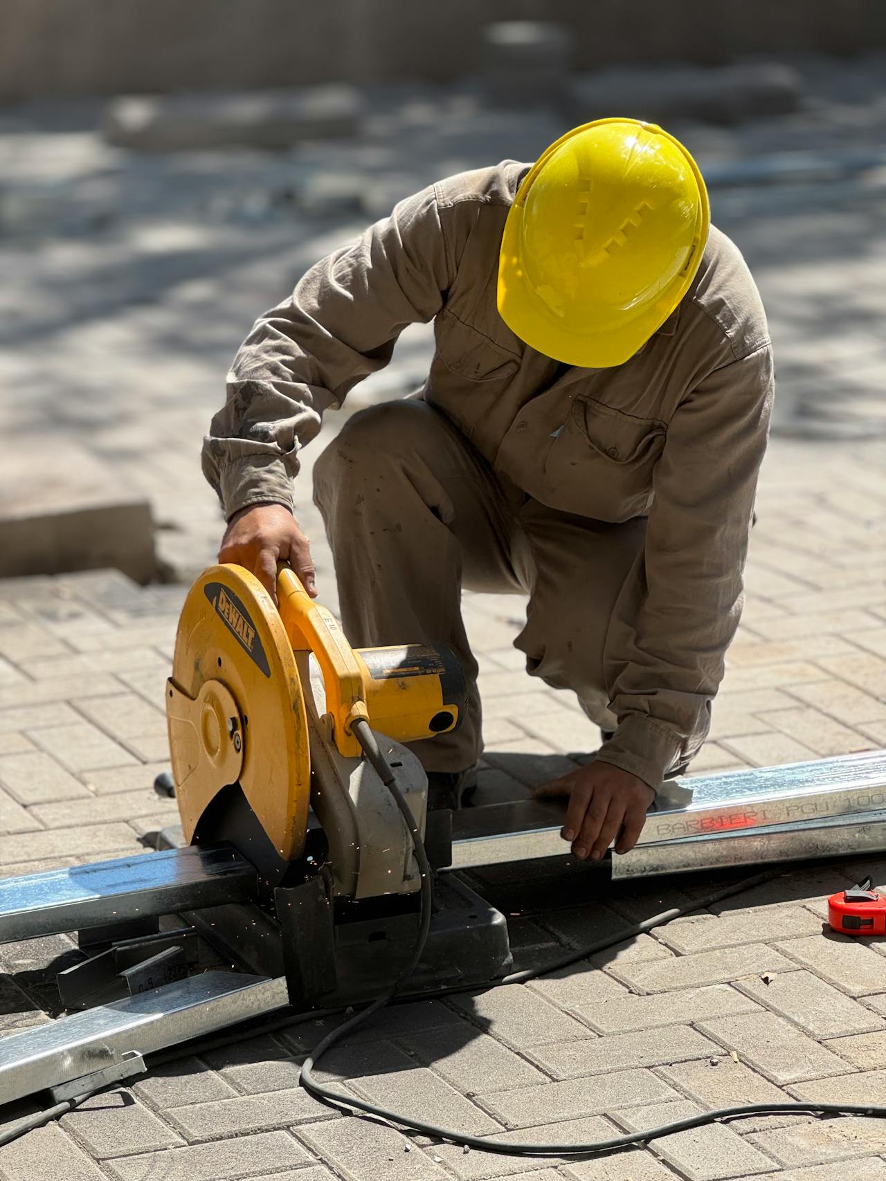 pexels-erik-debarre-2151386688-31884249