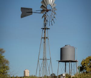 pexels-noe-de-angelis-299522260-13608870