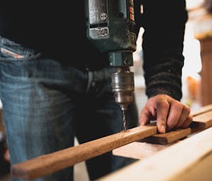 pexels-thijsvdw-1094767