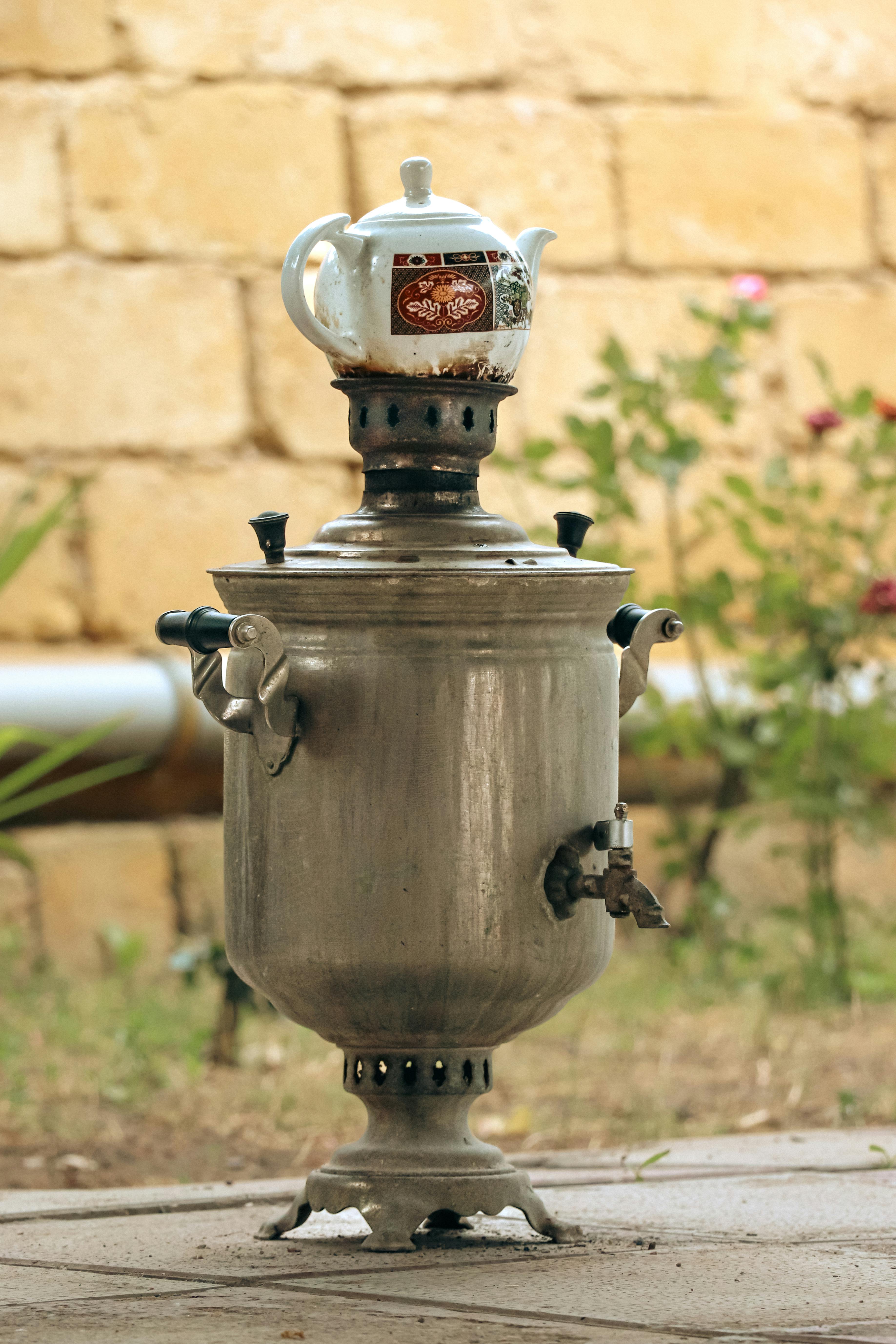 pexels-ugur-hamzayev-1669656455-32416048