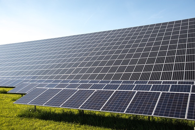 solar-cells-491703_640
