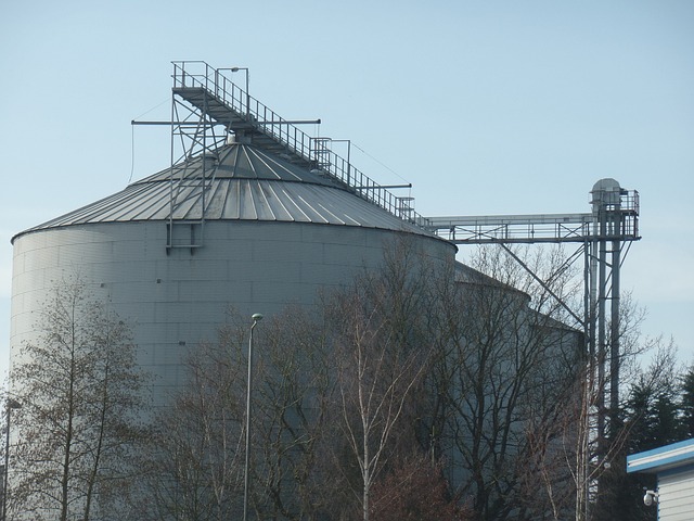 storage-tank-4484540_640