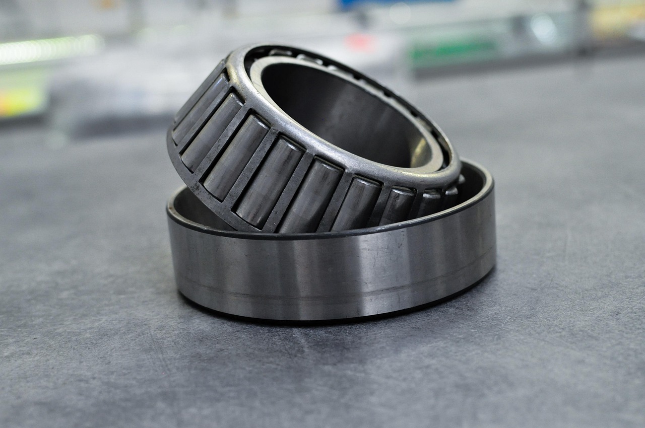 tapered-roller-bearing-3460126_1280