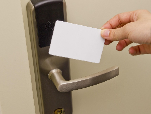 access-card-4575613_1280