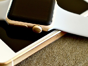 apple-watch-1694985_640