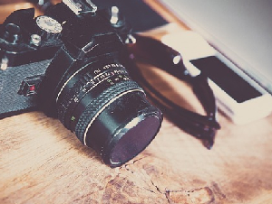 camera-581126_640