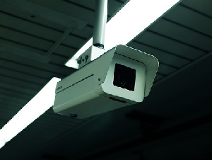 cctv-2596537_640