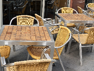 chair-3306118_12802