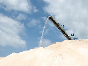 conveyor-belt-3471176_1280