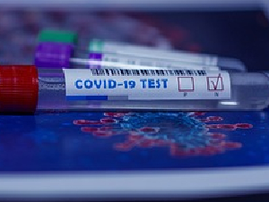 covid-19-5057462_640