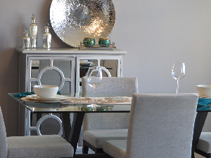 dining-room-1006525_1920