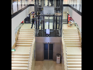 elevator-427969_12802