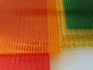 falconsoft-polycarbonate-779676_1920