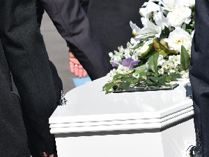 funeral-2421820_1280