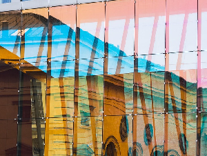 glass-facade-8016589_1280