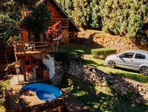 pexels-bertellifotografia-8533865