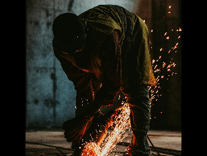 pexels-drvnci-19071946