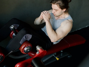 pexels-ivan-s-4164845