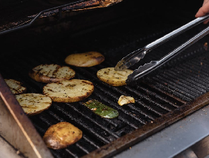 pexels-olgalioncat-72444361