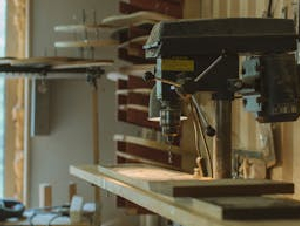 pexels-yaroslav-shuraev-4889150