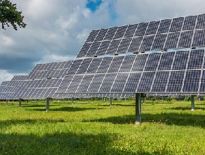 photovoltaic-system-2742302_640