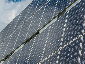 photovoltaic-system-2742306_640