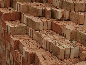 publicdomainpictures-brick-17165_1920