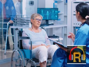 Home Nursing vs. Hospital Care: When Does Home Healthcare Make Sense?