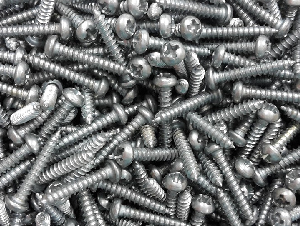 screws-1052508_1280