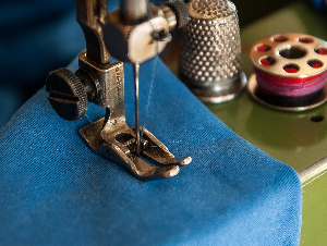 sewing-machine-1369658_1280