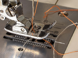 sewing-machine-1737773_1280