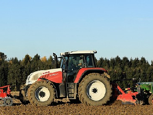 tractor-6955891_640